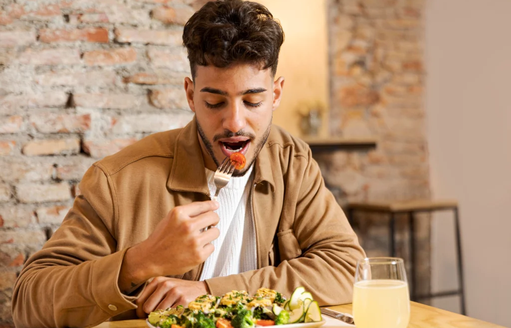 Çiğnerken Tek Tarafta Rahatsızlık Hissi Varsa Bu Bir Alışkanlığın Sonucu Olabilir