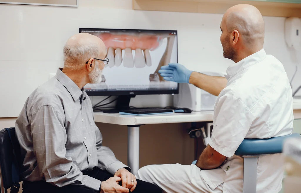 İmplant Yaptırmadan Önce Bilmeniz Gerekenler